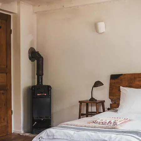 Klavze 28 Bed & Breakfast 4*