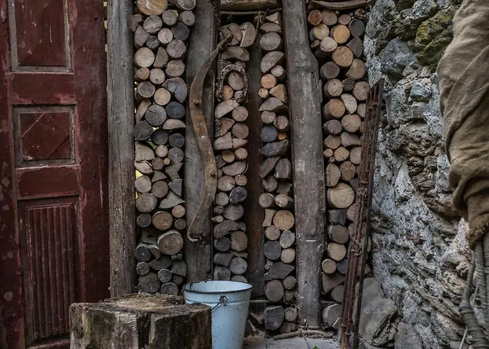 Bed & Breakfast Klavze 28 4*